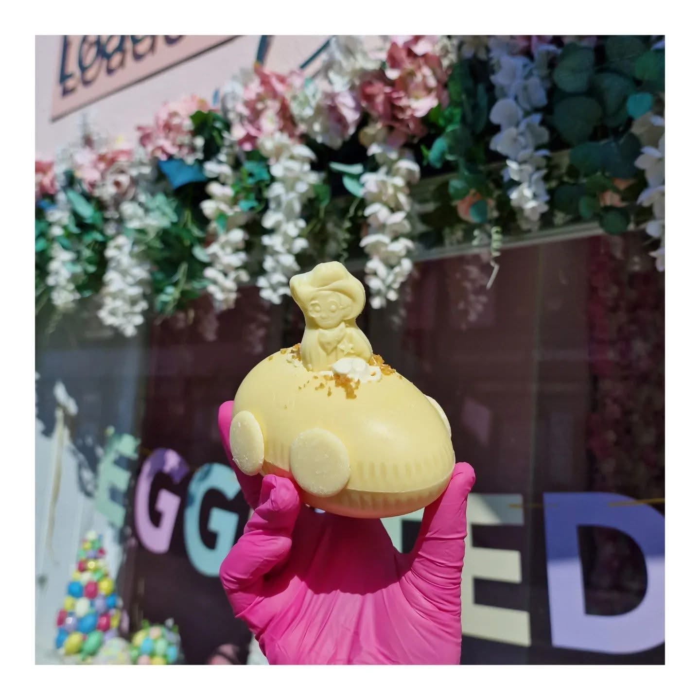 Nutella cheesecake filled Milky bar Easter egg Milky Bar kid car